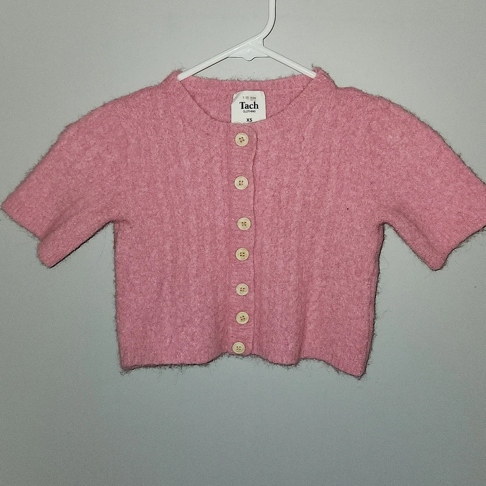 TACH Pink Dalia Button-Up Crop Sweater - Picture 3 of 13